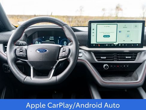 Used 2025 Ford Explorer ST-Line w/ ST-Line Street Pack image 17