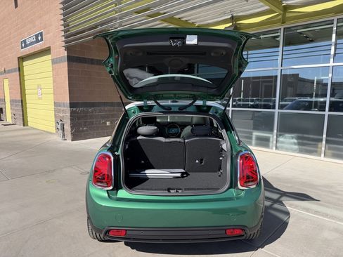 Used 2023 MINI Cooper SE FWD image 34