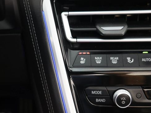 Used 2020 BMW M8 Competition AWD/4WD image 9