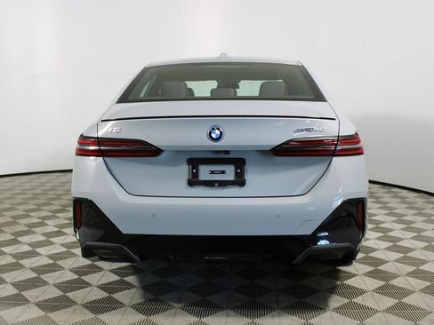 Used 2025 BMW i5 eDrive40i w/ M Sport Package image 45