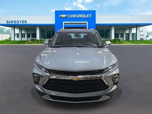 New 2026 Chevrolet Blazer LT w/ Convenience Package image 2