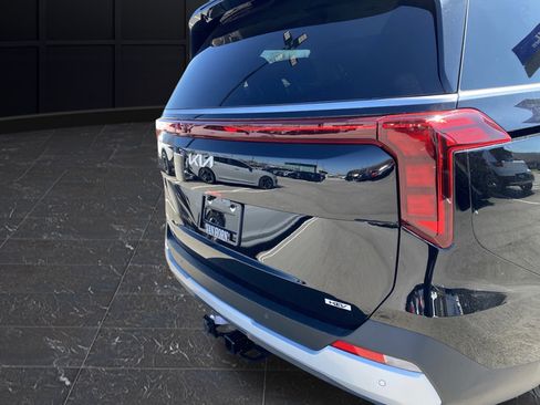 New 2026 Kia Carnival LXS FWD image 46
