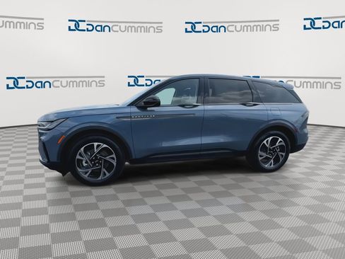New 2026 Lincoln Nautilus Premier w/ Equipment Group 102A AWD/4WD image 5