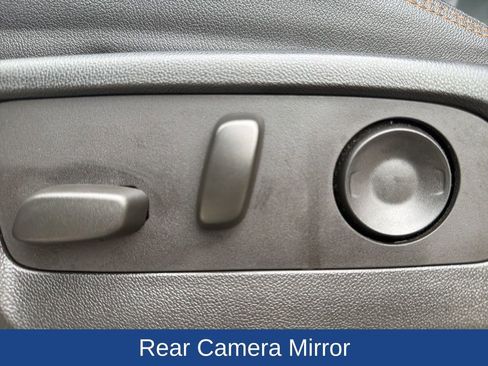 Used 2022 GMC Sierra 1500 AT4 w/ AT4 Premium Package image 13