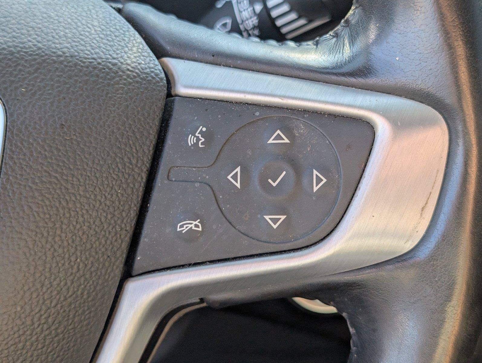 Used 2020 GMC Terrain SLE w/ Elevation Edition FWD image 28