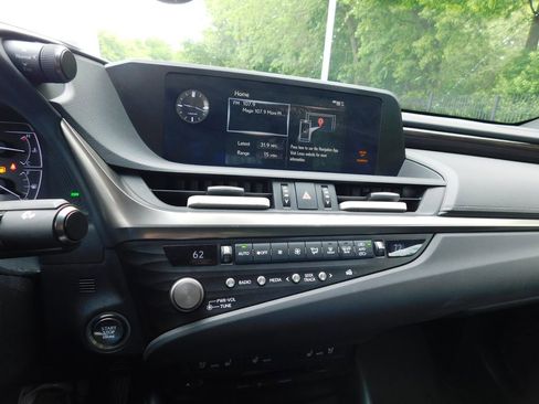 Used 2021 Lexus ES 250 w/ Premium Package AWD/4WD image 10