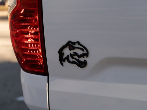 Used 2016 Toyota Tundra SR5 image 14