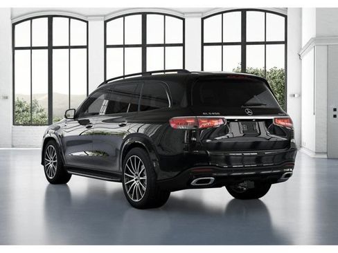 Used 2026 Mercedes-Benz GLS 450 4MATIC image 29