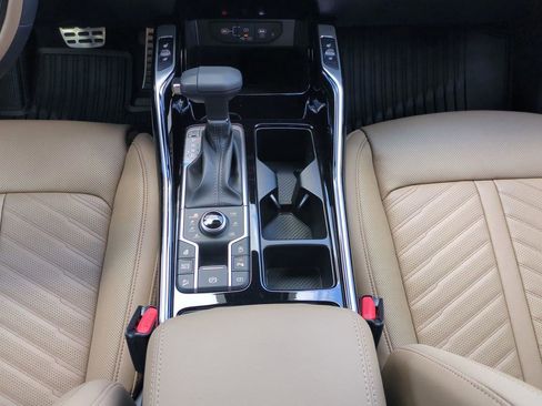 New 2026 Kia Sorento SX Prestige w/ Olive Brown Leather Package image 22