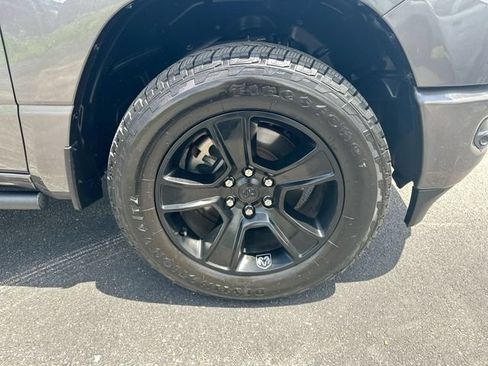 Used 2021 RAM 1500 Big Horn AWD/4WD image 12
