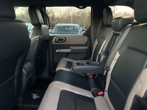 Used 2021 Ford Bronco Wildtrak image 27