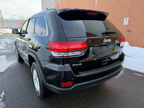 Used 2017 Jeep Grand Cherokee Laredo w/ Quick Order Package 23E image 7