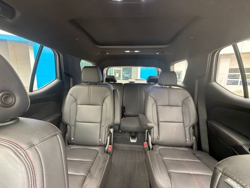 Certified 2023 Chevrolet Traverse RS w/ LPO, Floor Liner Package AWD/4WD image 35