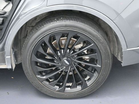 Used 2022 Lincoln Aviator Reserve w/ Equipment Group 201A image 39