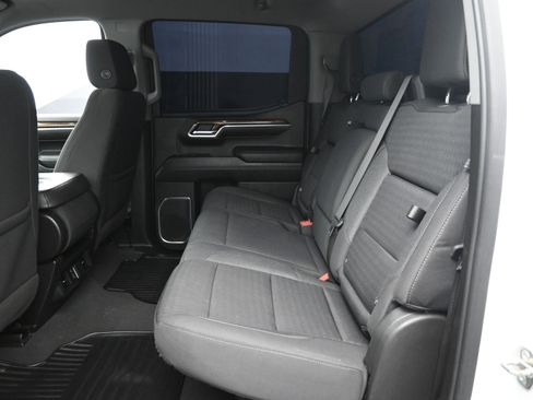 Used 2023 GMC Sierra 1500 Elevation image 14