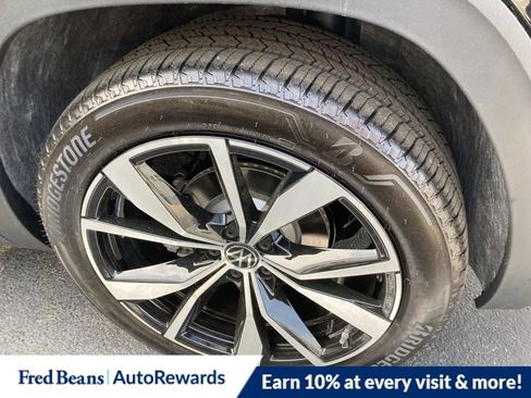 New 2026 Volkswagen Atlas Cross Sport SEL Premium R-Line AWD/4WD image 9