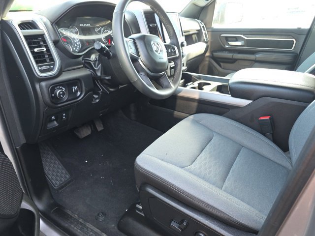Used 2025 RAM 1500 Big Horn AWD/4WD image 7