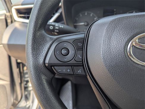 Used 2023 Toyota Corolla LE image 31