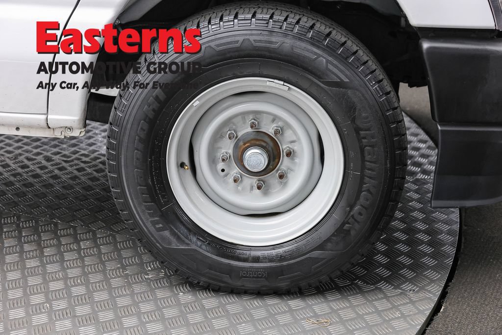 Used 2023 Ford E-350 and Econoline 350 Super Duty w/ Power Windows & Locks Group RWD image 30