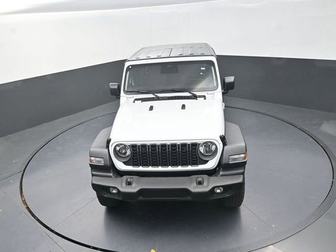 New 2026 Jeep Wrangler Sport AWD/4WD image 13