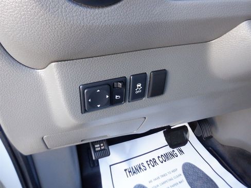 Used 2021 Nissan NV 2500 SV w/ Navigation Package image 14