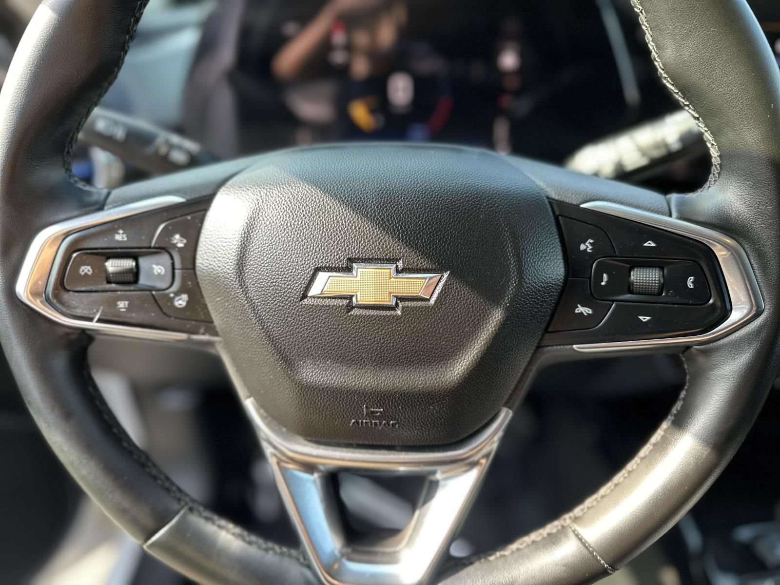 Used 2024 Chevrolet Trax LT w/ Driver Confidence Package FWD image 14