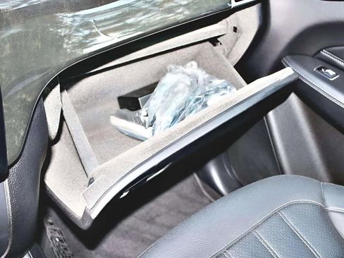 Used 2017 Mercedes-Benz GLE 350 image 26