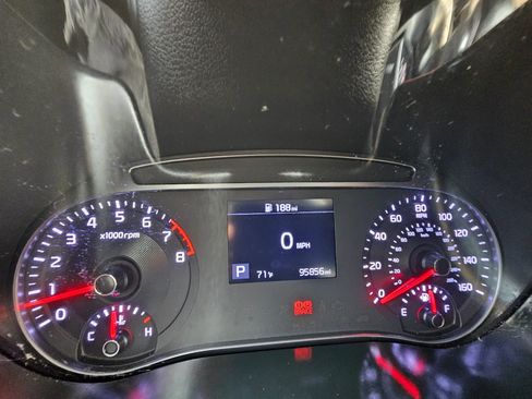 Used 2020 Kia Soul S image 16