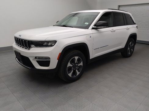 Used 2022 Jeep Grand Cherokee Limited 4xe AWD/4WD image 2