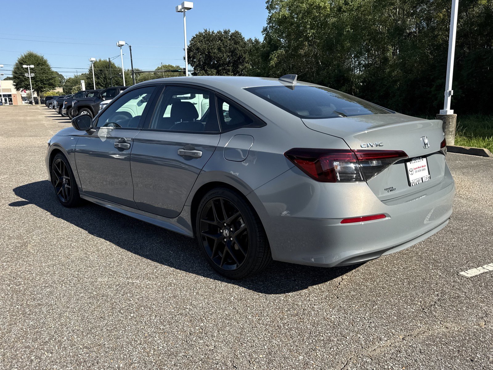 Used 2025 Honda Civic Sport image 5