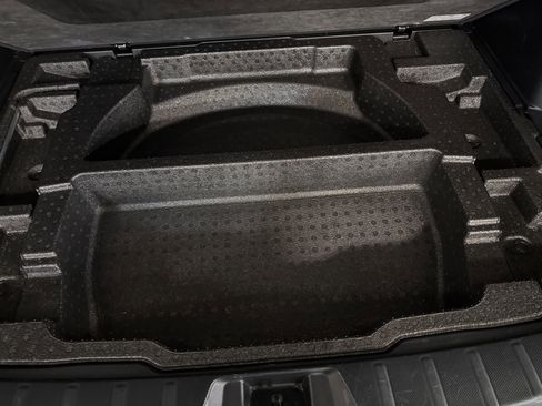 Used 2022 Subaru Forester Premium image 21