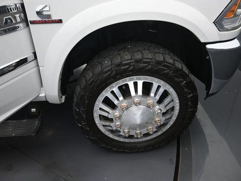 Used 2015 RAM 3500 Laramie Longhorn AWD/4WD image 34