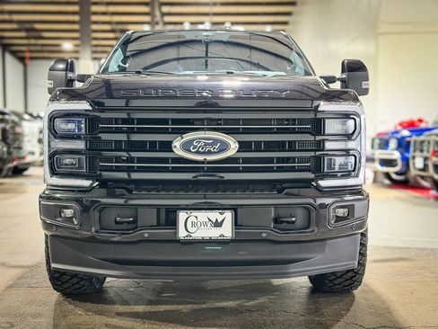 Used 2025 Ford F350 Platinum AWD/4WD image 3