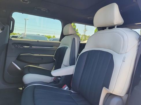 New 2026 Kia EV9 GT-Line AWD/4WD image 9
