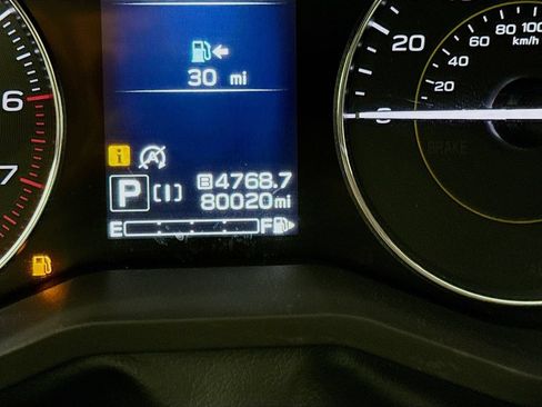 Used 2022 Subaru Crosstrek 2.5i Sport w/ Moonroof Package AWD/4WD image 13