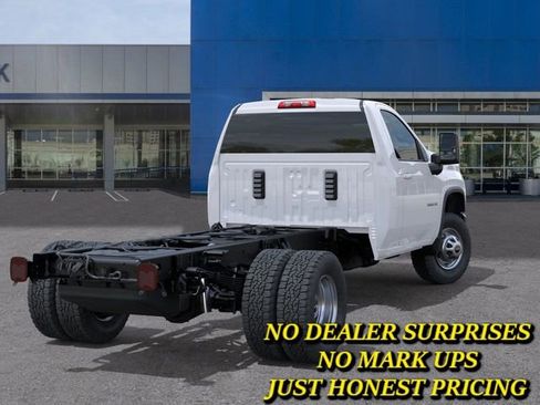 New 2026 Chevrolet Silverado 3500 W/T w/ WT Convenience Package RWD image 4