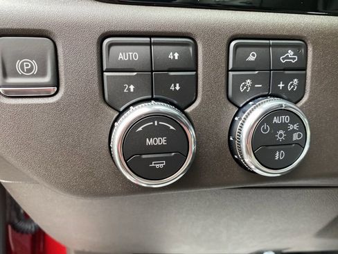 New 2026 GMC Sierra 3500 SLT w/ Texas SLT Premium Package image 13