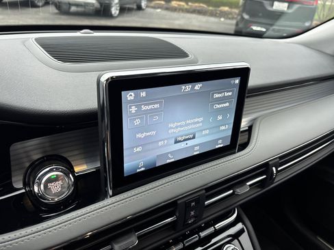 Used 2022 Lincoln Corsair FWD image 19