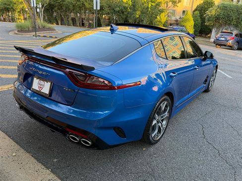 Used 2020 Kia Stinger GT-Line w/ Sun & Sound Package RWD image 9