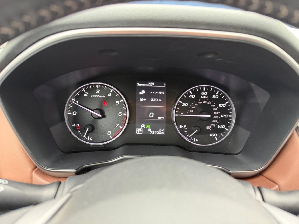Used 2023 Subaru Outback Touring AWD/4WD image 15