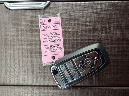 New 2026 Lincoln Navigator Reserve image 51