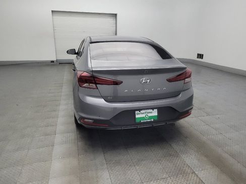 Used 2019 Hyundai Elantra SE FWD image 6
