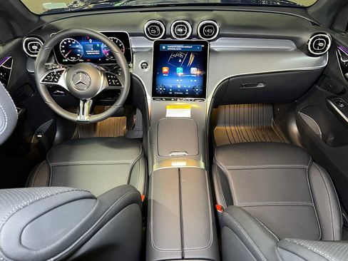 Certified 2026 Mercedes-Benz GLC 300 4MATIC image 43