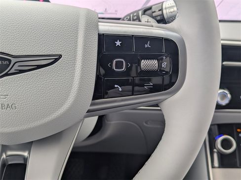 New 2026 Genesis GV70 2.5T Advanced image 17
