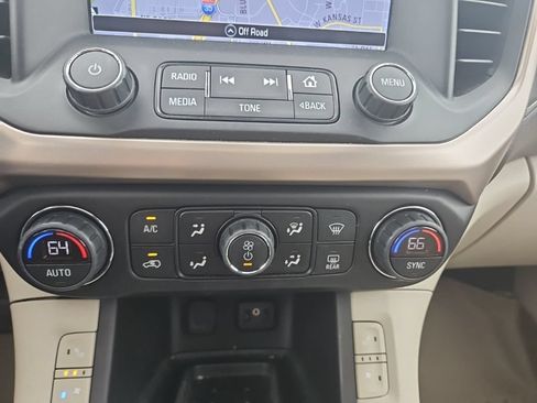 Used 2018 GMC Acadia Denali AWD/4WD image 34
