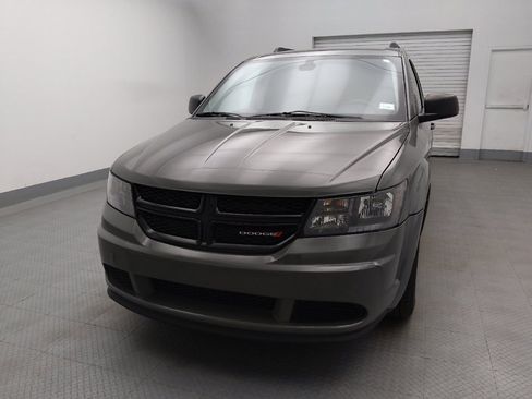 Used 2020 Dodge Journey SE w/ Blacktop Package image 15