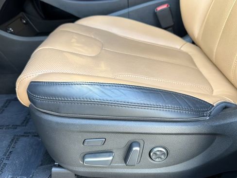 Used 2023 Hyundai Santa Fe Calligraphy AWD/4WD image 20