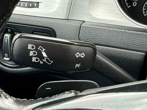 Used 2015 Volkswagen Golf S image 25