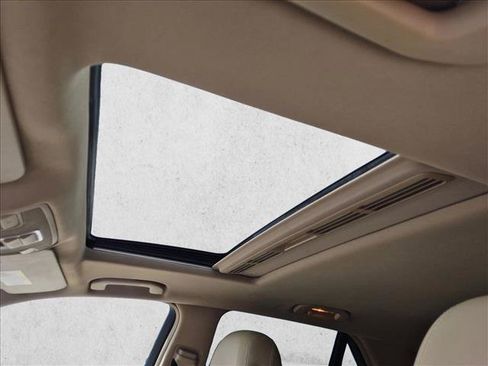 Used 2012 Mercedes-Benz ML 350 4MATIC image 10