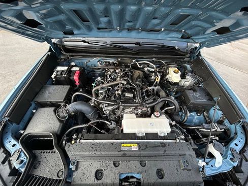 Used 2026 Toyota Tacoma SR5 AWD/4WD image 30